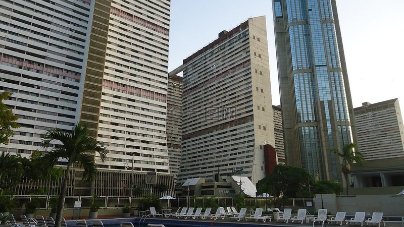 办理民宿营业执照所需材料主要包括以下几类：